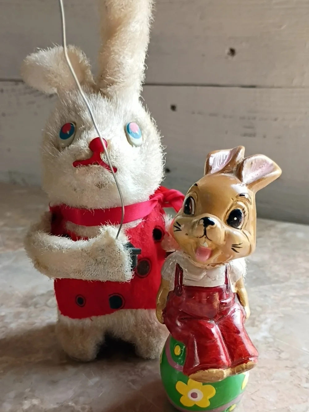 CREEPY BUNNY 1950's  WORKING. And A Free Creepy Glass Bunny.